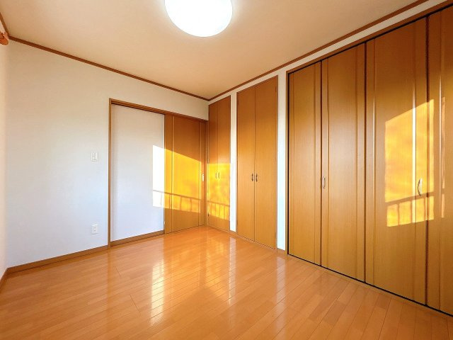 中古戸建　羽島市江吉良町　平成17年築の洋室