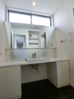 【独立洗面台】 | 西宮市　苦楽園四番町　中古戸建