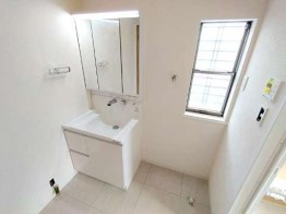 【洗面所】 | 横浜市栄区笠間 | 同施工会社施工例