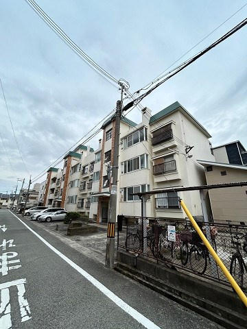レオーネマンションの外観