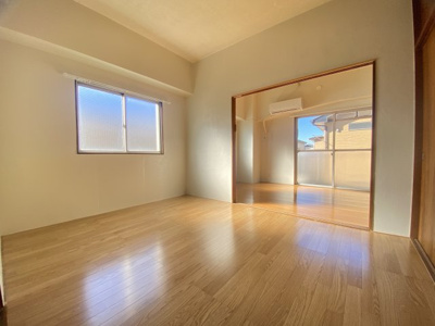 【洋室】 | 清見台コーポ