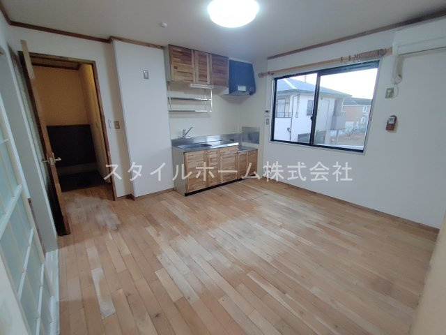 ユトリロ新栄 A棟の居間・リビング