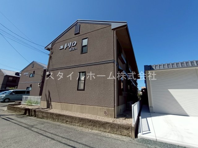 ユトリロ新栄 A棟の外観