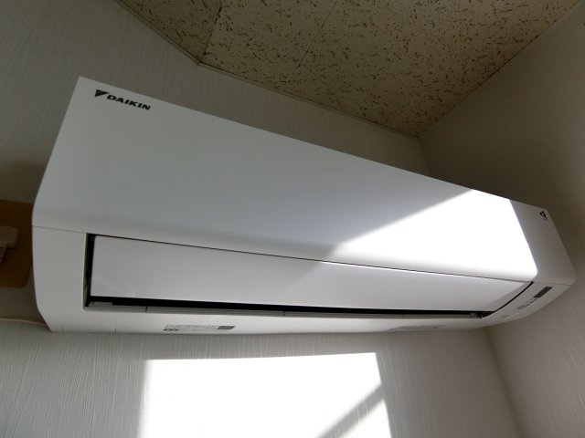 【設備】 | ヴェルテ奥西Ⅱ | 快適な生活に欠かせないエアコン。