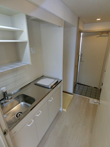 【キッチン】 | ヴェルテ奥西Ⅱ | キッチンはIHコンロ１口付き。
