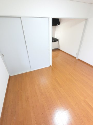 【居間・リビング】