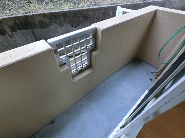【バルコニー】