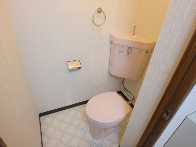 【トイレ】 | シャルム三田 | トイレです