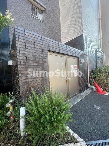 プレサンス難波ヴィータの外観