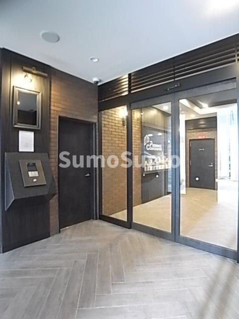 プレサンス神戸元町ベルシオンのエントランス