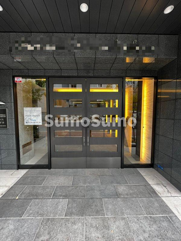 プレサンス谷町七丁目のエントランス|清潔なエントランスです