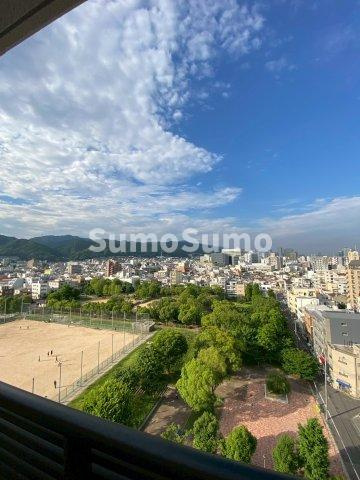 ポルトボヌール神戸湊川公園の展望