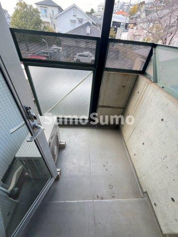 ホープ芦屋のバルコニー|落ち着いた時間を過ごせるバルコニーです