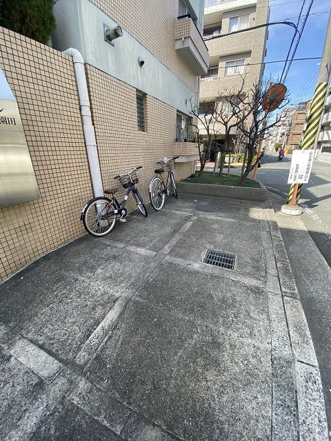 ロイヤル東園田の外観|物件の外観です