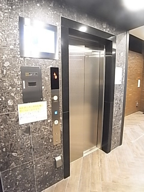 プレサンス神戸元町ミューズの外観