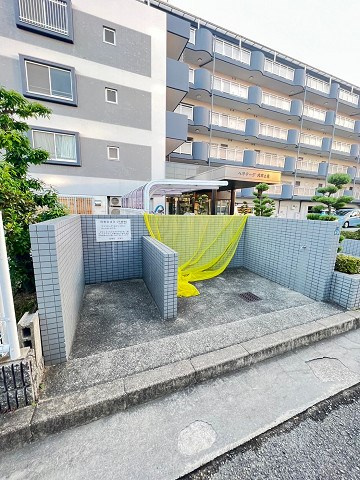 ヘリテージ武庫之荘の外観
