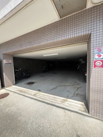 ベル上甲子園の駐車場