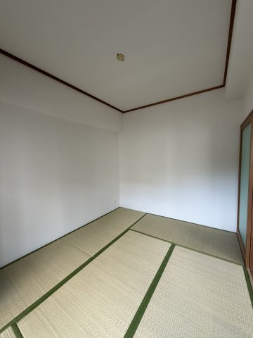 ベルトゥリー若草の和室