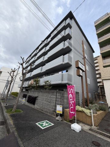 ベルトゥリー若草の外観