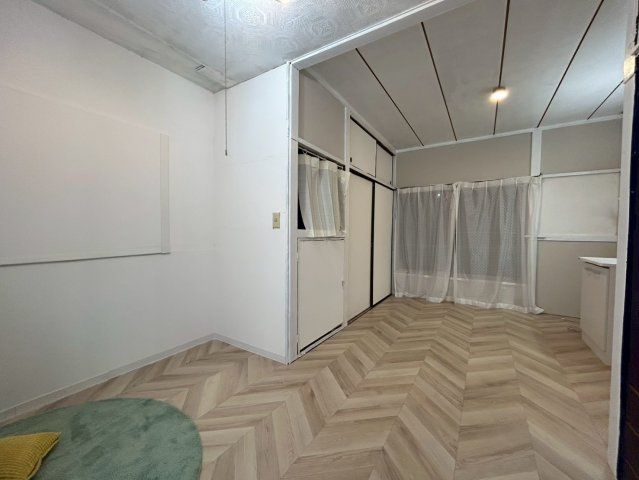 津田沼戸建の内装|おしゃれな内装です