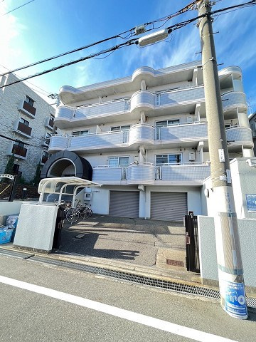 ロイヤルハイツ夙川（霞町）の外観