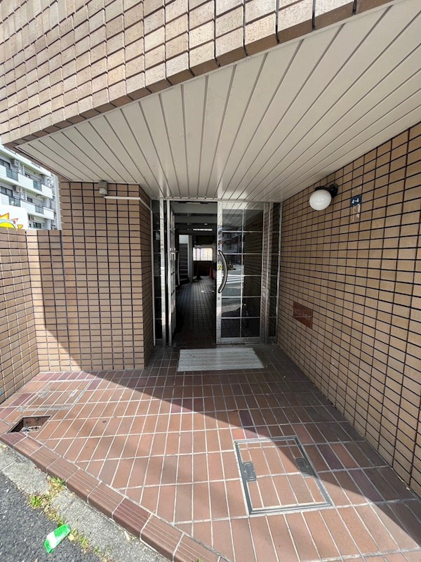 ベルズコート塚本の外観