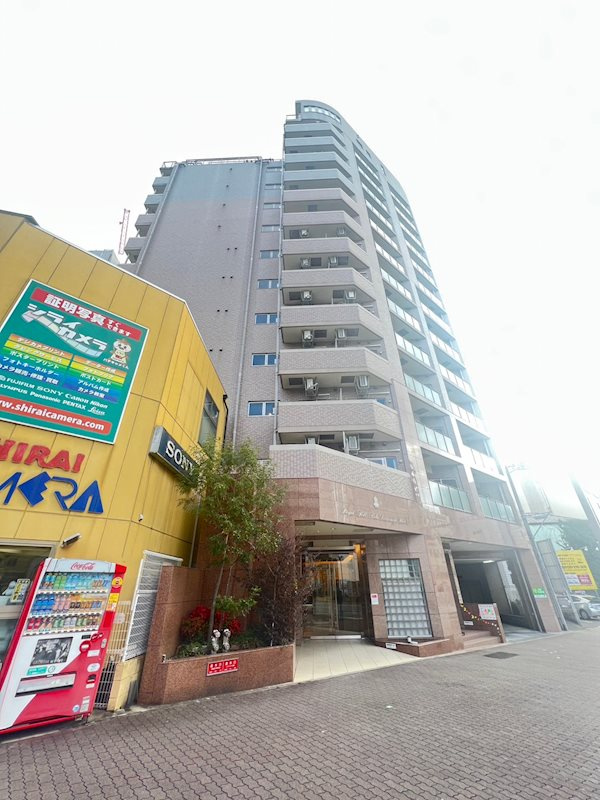ロイヤルヒル神戸三ノ宮Ⅱの外観