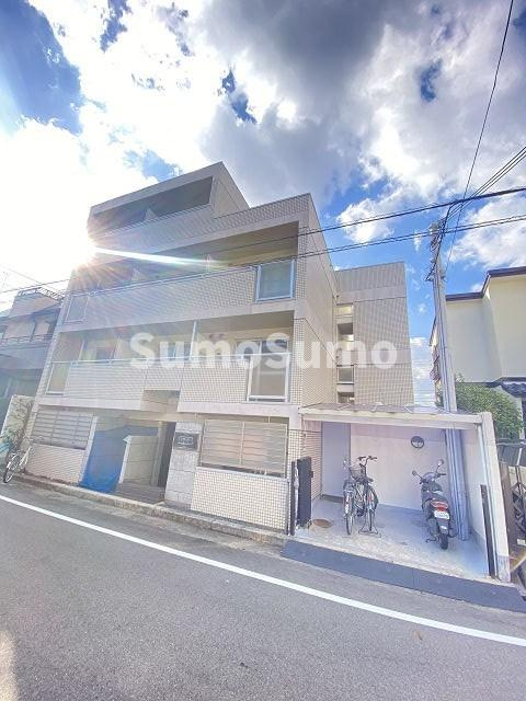 ロイヤルメゾン塚口Ⅺの外観