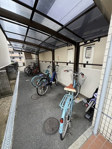 ロイヤル立川の外観