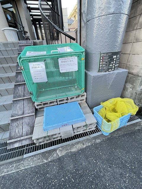 ホイットニー武庫川の外観