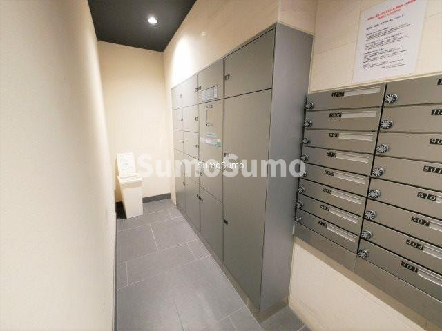 プレサンス難波セレクトの外観