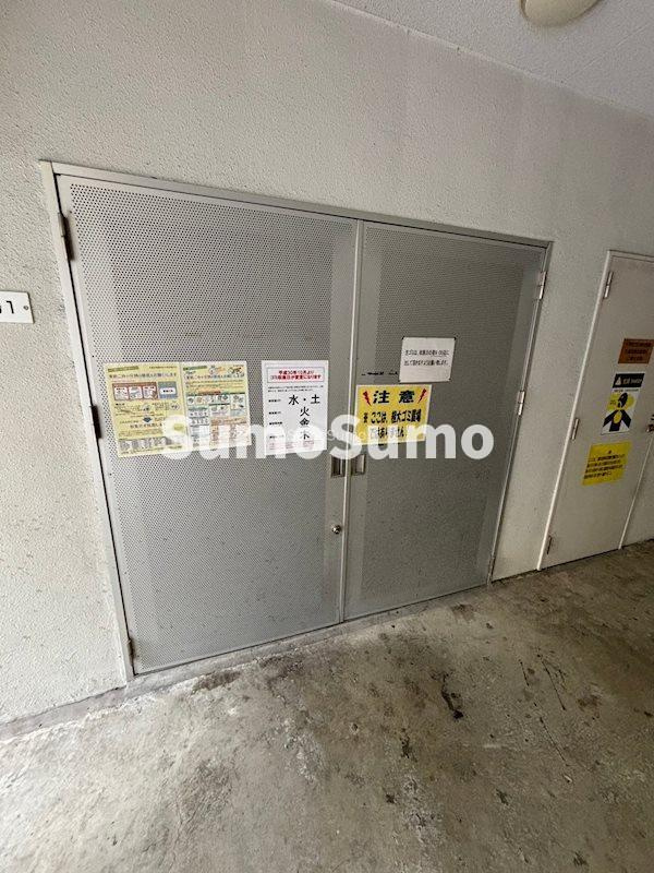 ベルパーク靭本町の外観