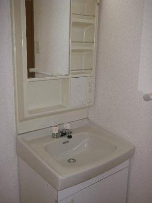 【独立洗面台】 | リベルテ関原 | 前回募集時の写真です。