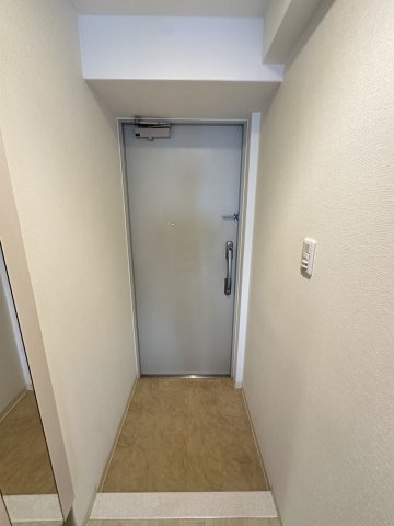 ポローニア立花通りの玄関