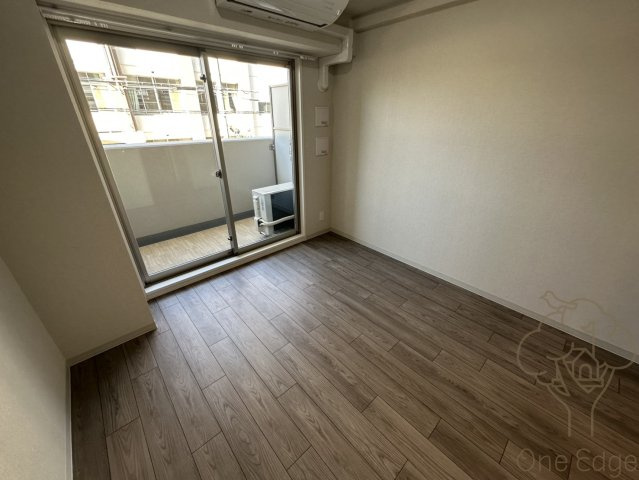 エスリードレジデンス ザ・グラン大阪ノアの居間・リビング