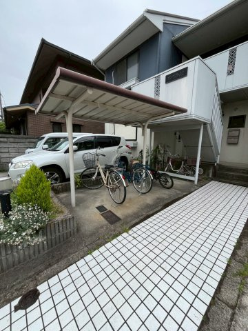 ボンヴィラージュの外観