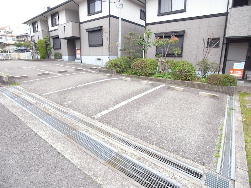 ベルフォーレの駐車場|駐車場に車を止められます