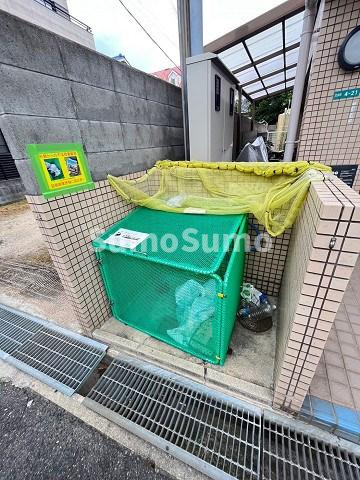 ロイヤルメゾン香櫨園の外観