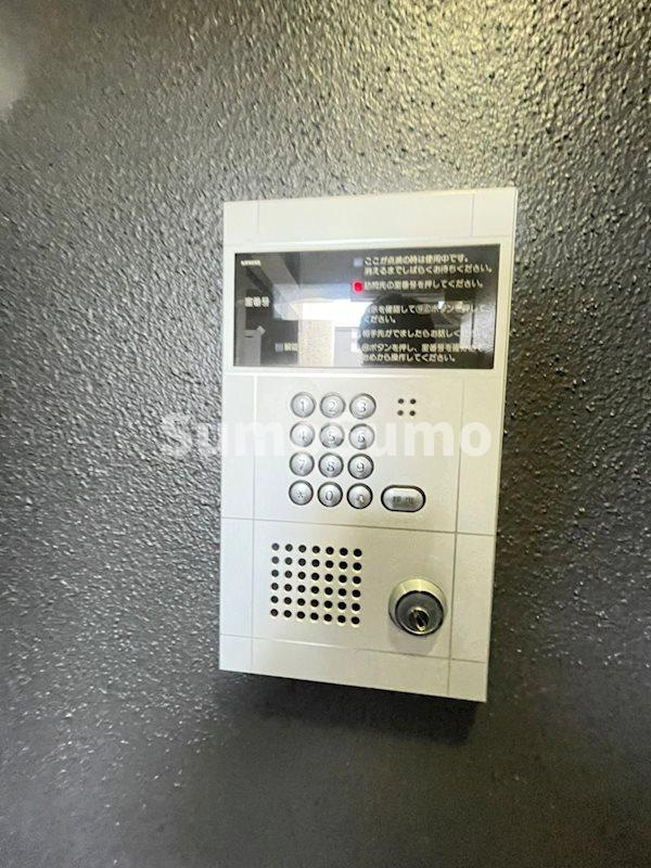 ロイヤルイン六甲の外観