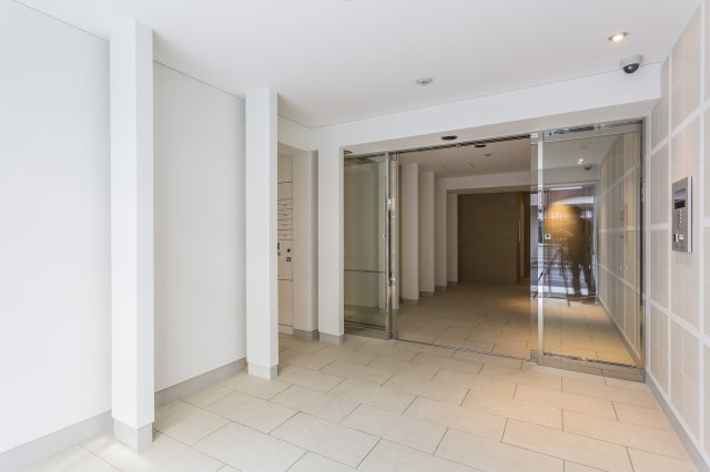 プラウドフラット東中野のロビー