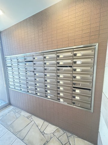 ベルフェリーク新神戸のその他共用部分