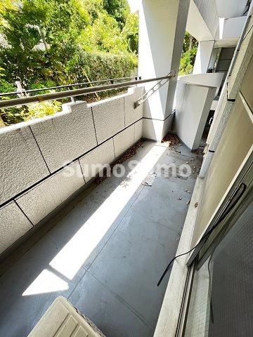 ロイヤルメゾン甲東園Ⅳのバルコニー