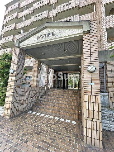ポルト西宮の外観
