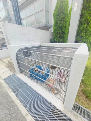 ベリオ甲子園口の外観