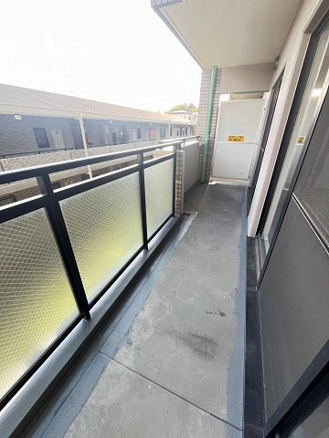 レフィナード（広田町）のバルコニー