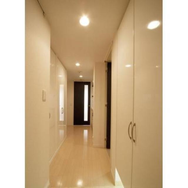 パークアクシス日本橋ステージの玄関|※写真は同タイプ住戸です。