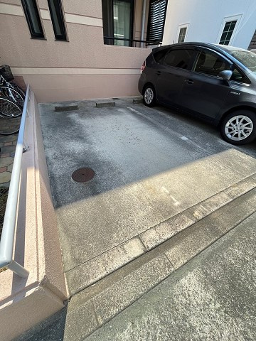 ロンターノ甲子園の駐車場