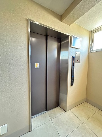 ホープ西宮の外観