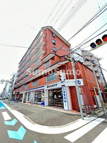 ローヤルシャトー立花の外観