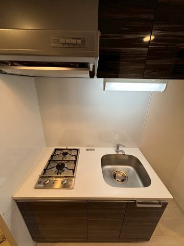 プレサンス難波インフィニティのキッチン
